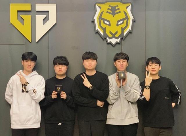 重要议题 重要议题